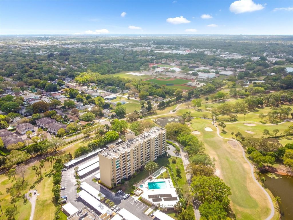 Image 99 of property listing at 900 COVE CAY DRIVE 5F, Clearwater, FL 33760