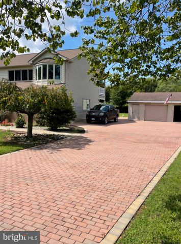 32930 CURLEY DR, Millsboro, DE 19966
