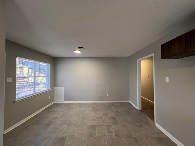 4025 MOSSVILLE ST, Memphis, TN 38109