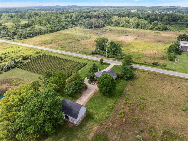 8351 Jericho Road, Lake Charter Twp, MI 49106