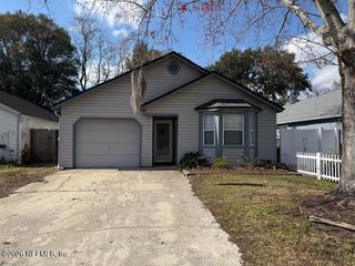 1870 MANITOBA Court, Middleburg, FL 32068