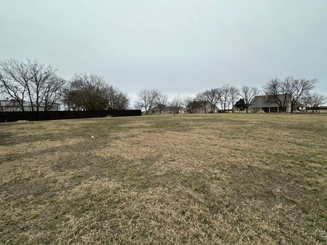 310 Cobb Road, Leonard, TX 75452