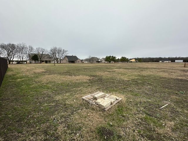 310 Cobb Road, Leonard, TX 75452