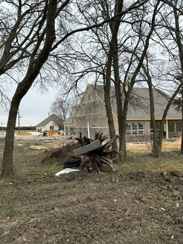 310 Cobb Road, Leonard, TX 75452