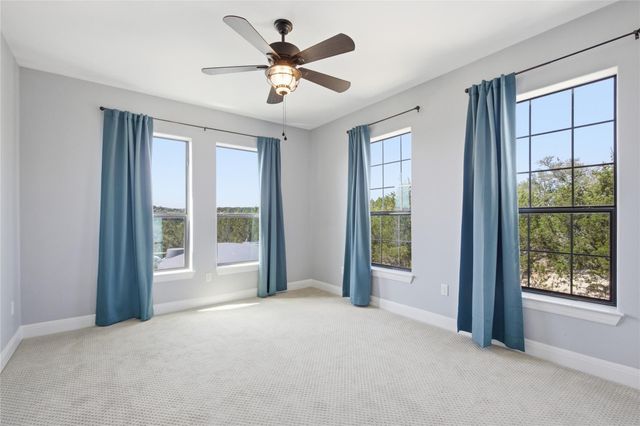 330 Gant RD, Dripping Springs, TX 78620