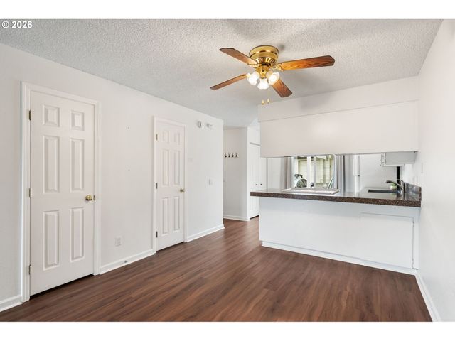 10900 Sw 76TH Pl 55, Portland, OR 97223