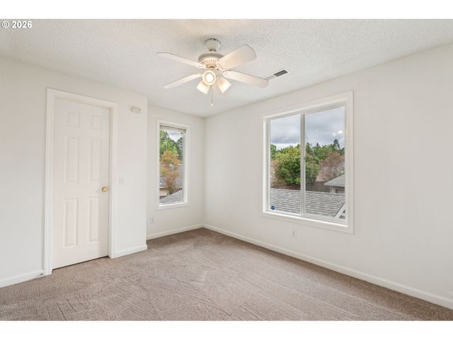 10900 Sw 76TH Pl 55, Portland, OR 97223