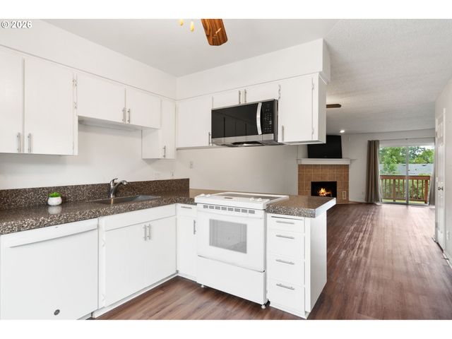 10900 Sw 76TH Pl 55, Portland, OR 97223