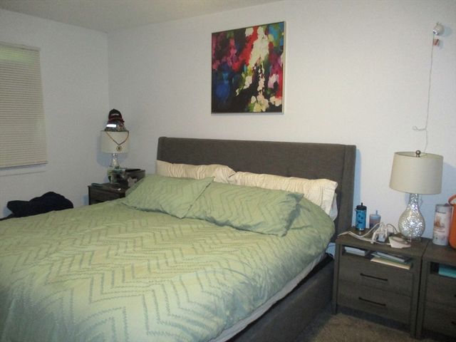 202 Heritage Ln 202, Auburn, MA 01501