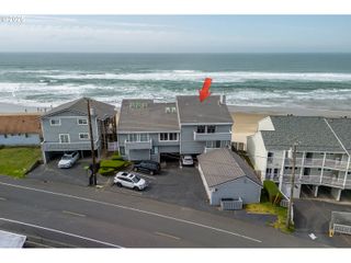 239 Sw EBB Ave, Lincoln City, OR 97367