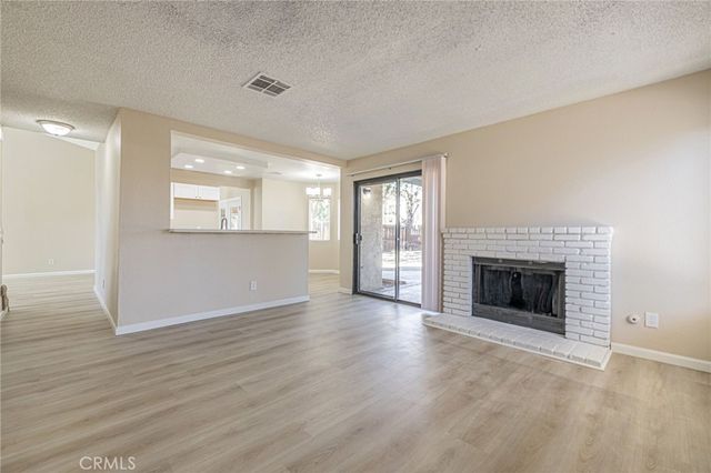 663 E Kettering, Lancaster, CA 93535