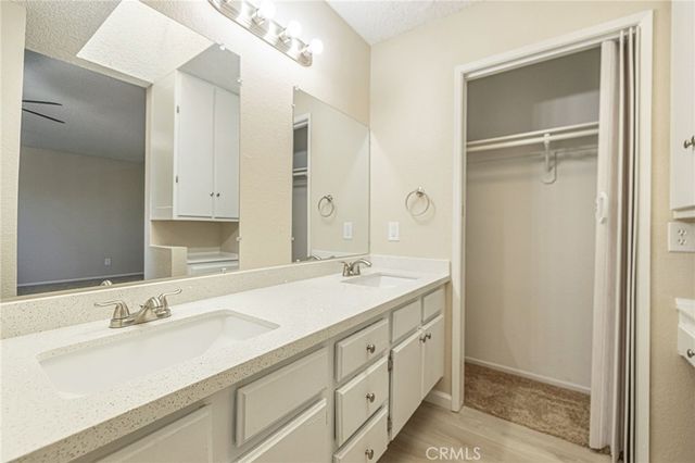 663 E Kettering, Lancaster, CA 93535
