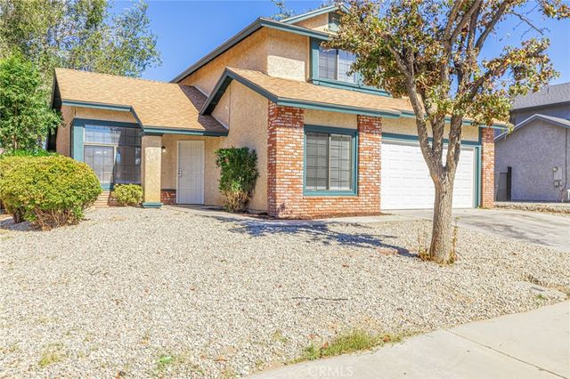 663 E Kettering, Lancaster, CA 93535