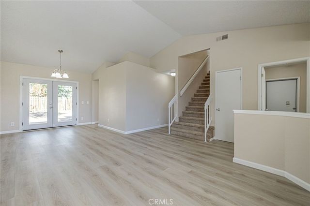 663 E Kettering, Lancaster, CA 93535