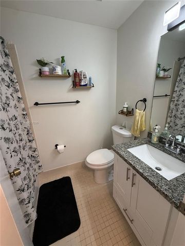 15022 SW 127th Pl, Miami, FL 33186