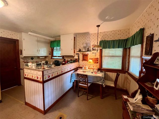44 Barton Road, Liberty, NY 12754