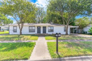 122 Ramsey Avenue 122, Cleburne, TX 76031