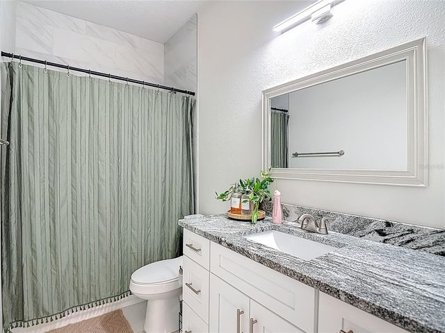 1747 S OAK STREET, Seffner, FL 33584