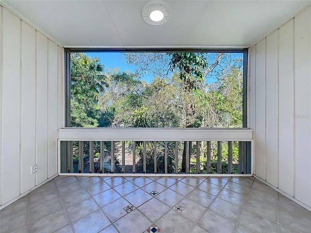 205 CROWN OAKS WAY 205, Longwood, FL 32779