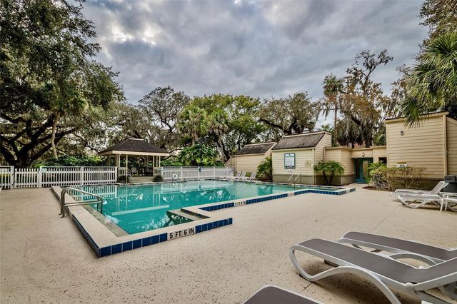 205 CROWN OAKS WAY 205, Longwood, FL 32779