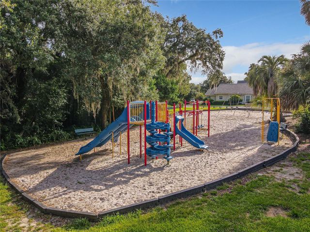 205 CROWN OAKS WAY 205, Longwood, FL 32779