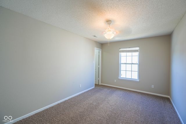 12548 Courage Crossing, Fishers, IN 46037