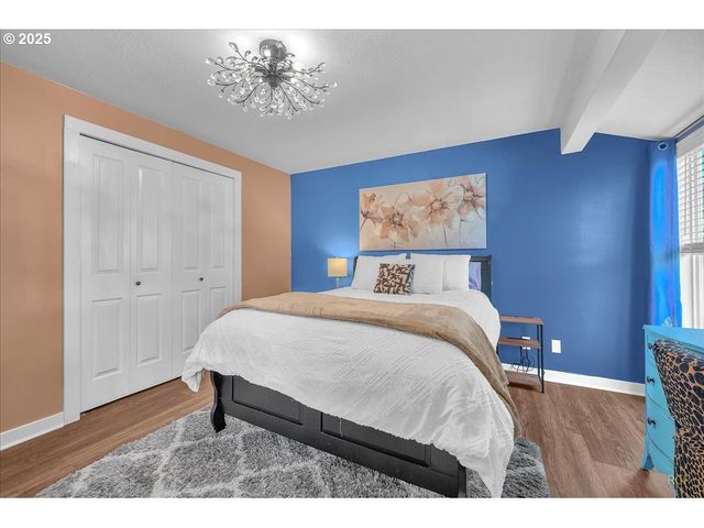 18365 Sw SPRINGFIELD St, Beaverton, OR 97078