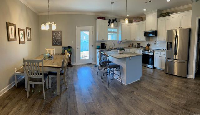 1300 Ridgefield Circle, Searcy, AR 72143