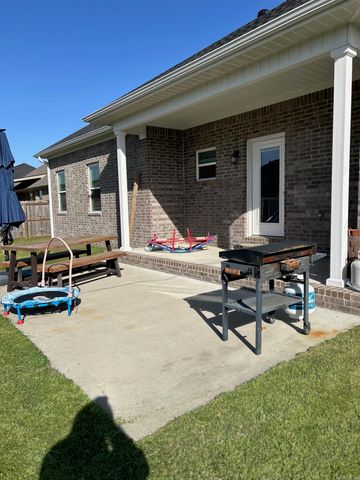 1300 Ridgefield Circle, Searcy, AR 72143