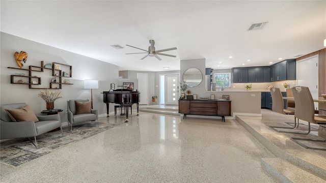 2614 CROTON AVENUE, Sarasota, FL 34239