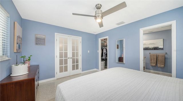 2614 CROTON AVENUE, Sarasota, FL 34239
