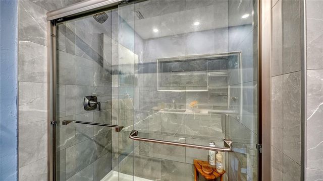 2614 CROTON AVENUE, Sarasota, FL 34239