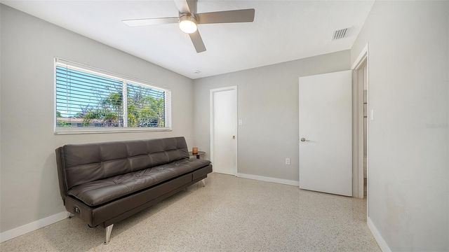 2614 CROTON AVENUE, Sarasota, FL 34239