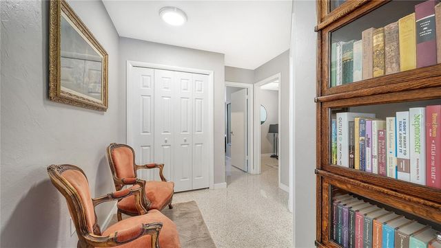 2614 CROTON AVENUE, Sarasota, FL 34239