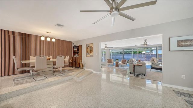 2614 CROTON AVENUE, Sarasota, FL 34239