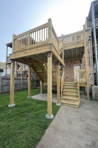 2852 W Polk Street, Chicago, IL 60612