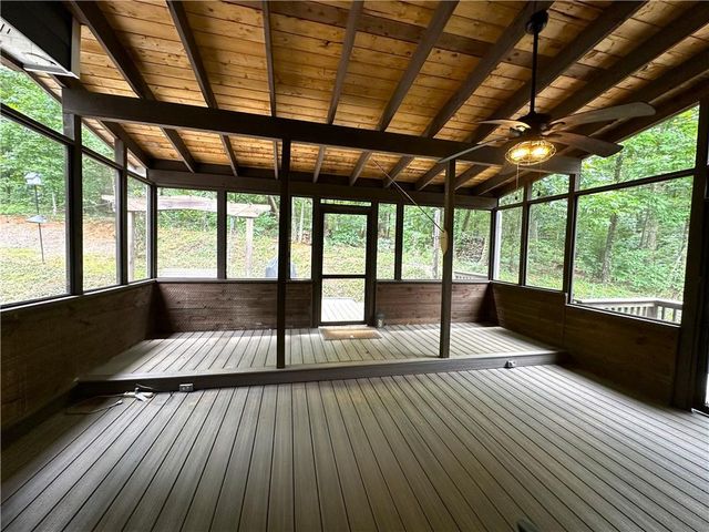 47 Stone Gate Drive NW, Cartersville, GA 30120