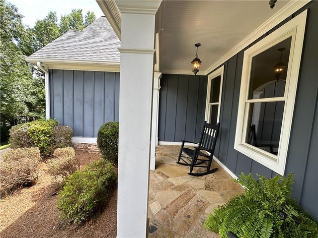 47 Stone Gate Drive NW, Cartersville, GA 30120