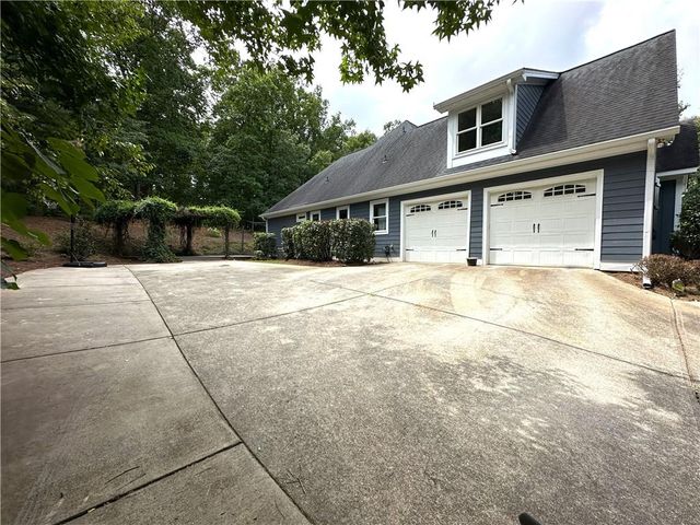 47 Stone Gate Drive NW, Cartersville, GA 30120