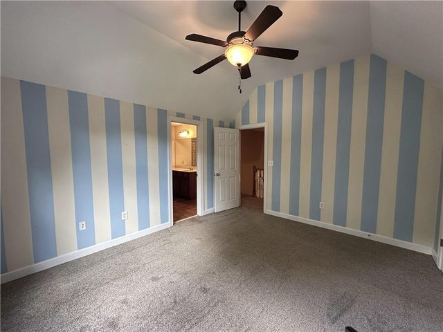 47 Stone Gate Drive NW, Cartersville, GA 30120
