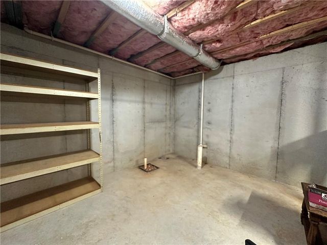 47 Stone Gate Drive NW, Cartersville, GA 30120