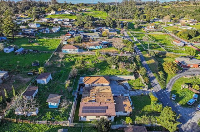 17945 Pesante Road, Salinas, CA 93907