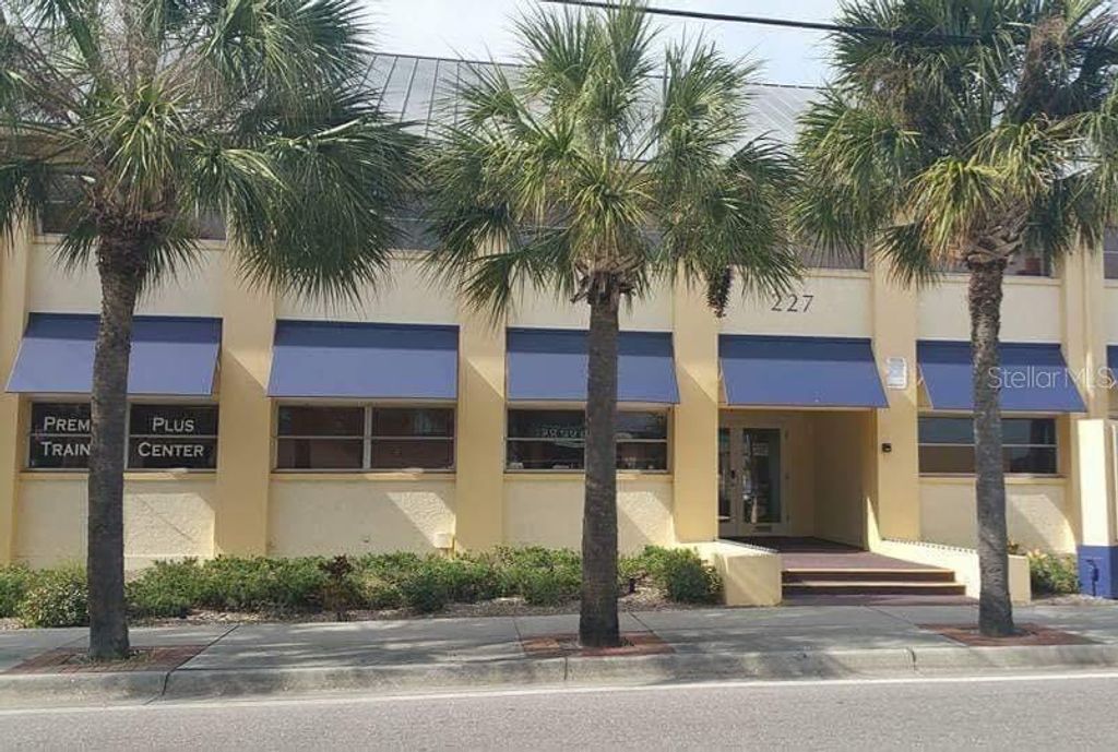 227 CENTRAL AVENUE, Sarasota, FL 34236