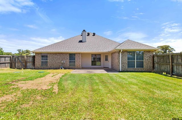 13575 Country Vw, Tyler, TX 75706