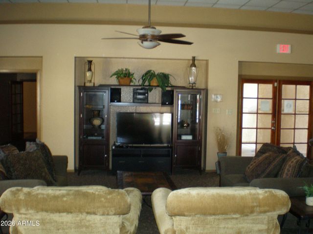 5757 W EUGIE Avenue 2113, Glendale, AZ 85304