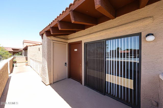 5757 W EUGIE Avenue 2113, Glendale, AZ 85304
