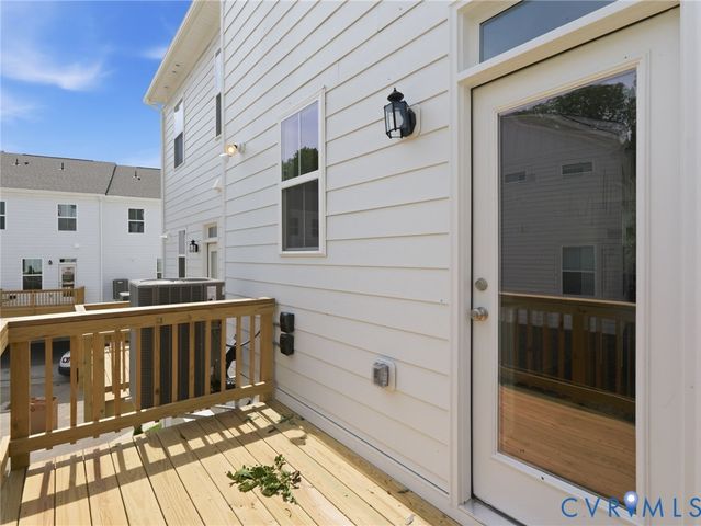 13807 Riverlight Dr, Midlothian, VA 23114