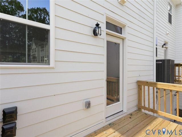 13807 Riverlight Dr, Midlothian, VA 23114