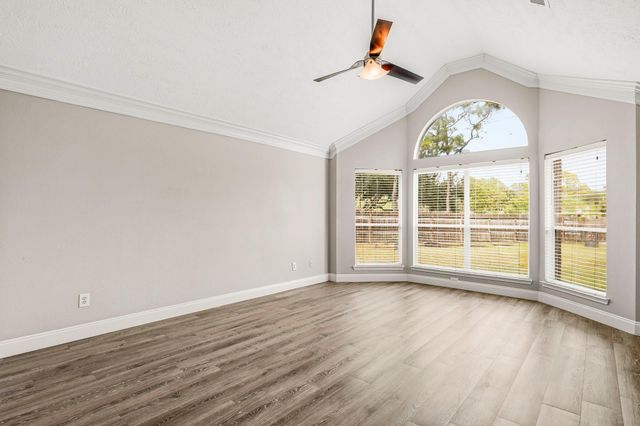 4151 S Nolan Drive, Pearland, TX 77584