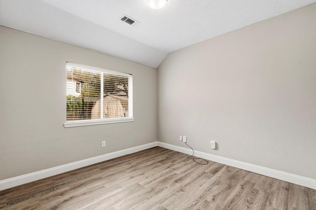 4151 S Nolan Drive, Pearland, TX 77584